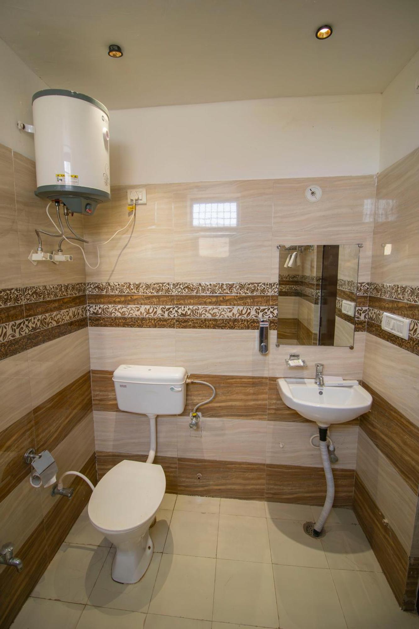 Elegance Resort Vrindāvan Eksteriør billede