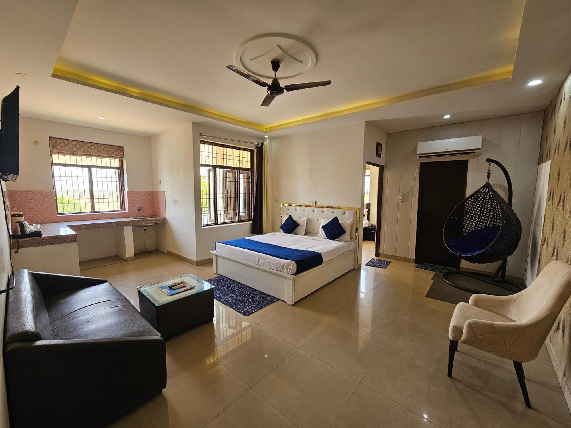 Elegance Resort Vrindāvan Eksteriør billede