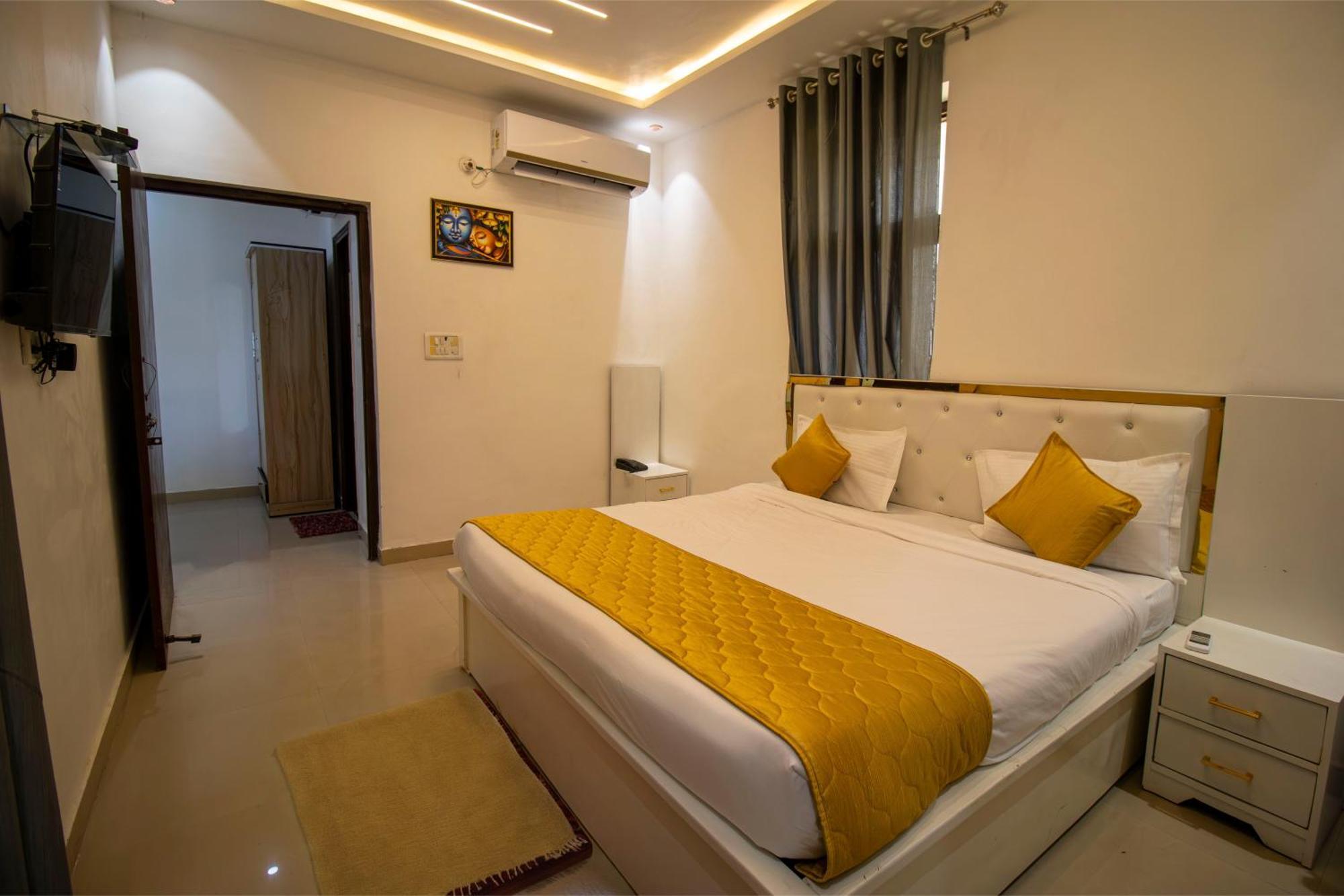 Elegance Resort Vrindāvan Eksteriør billede