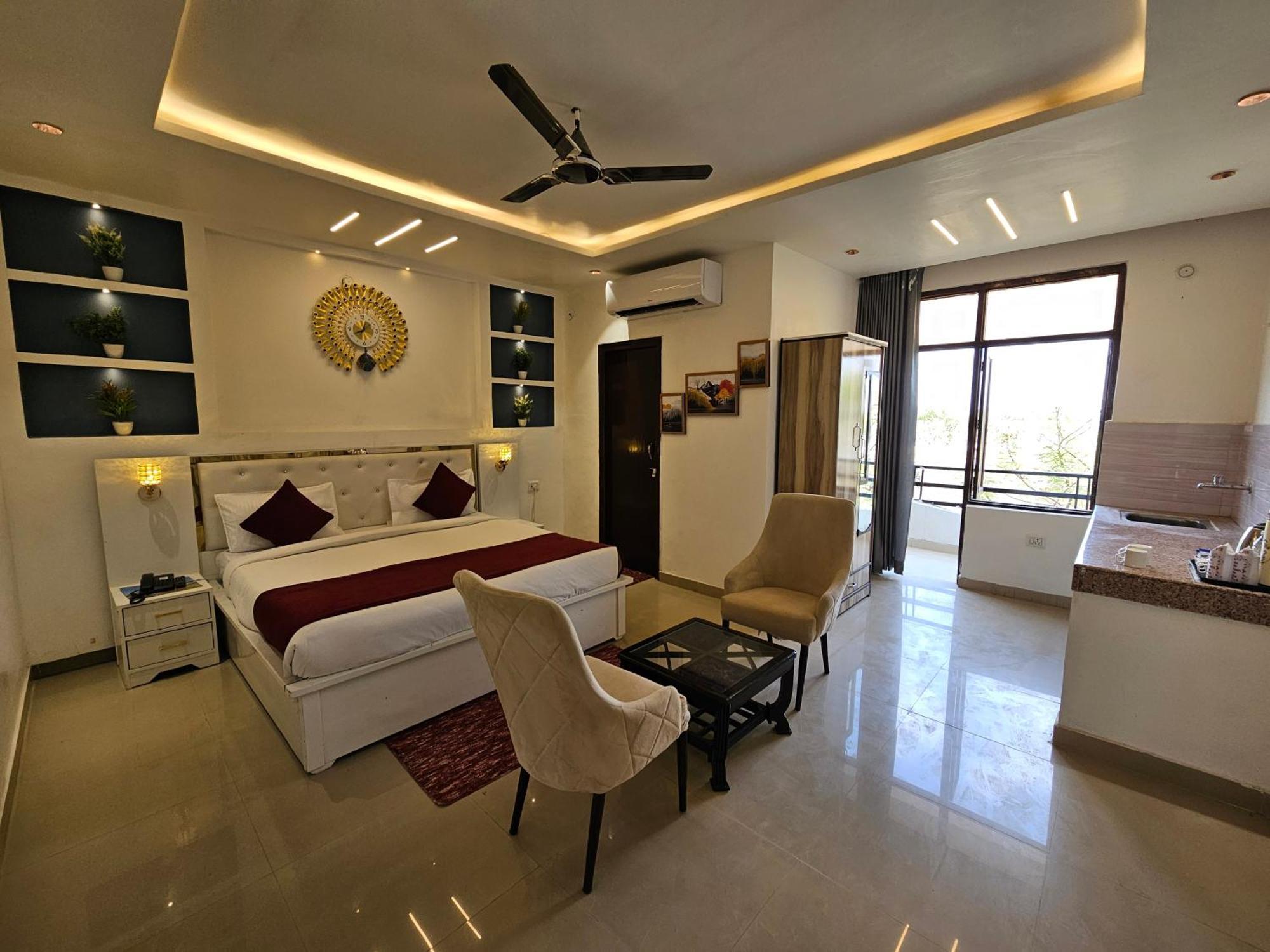 Elegance Resort Vrindāvan Eksteriør billede