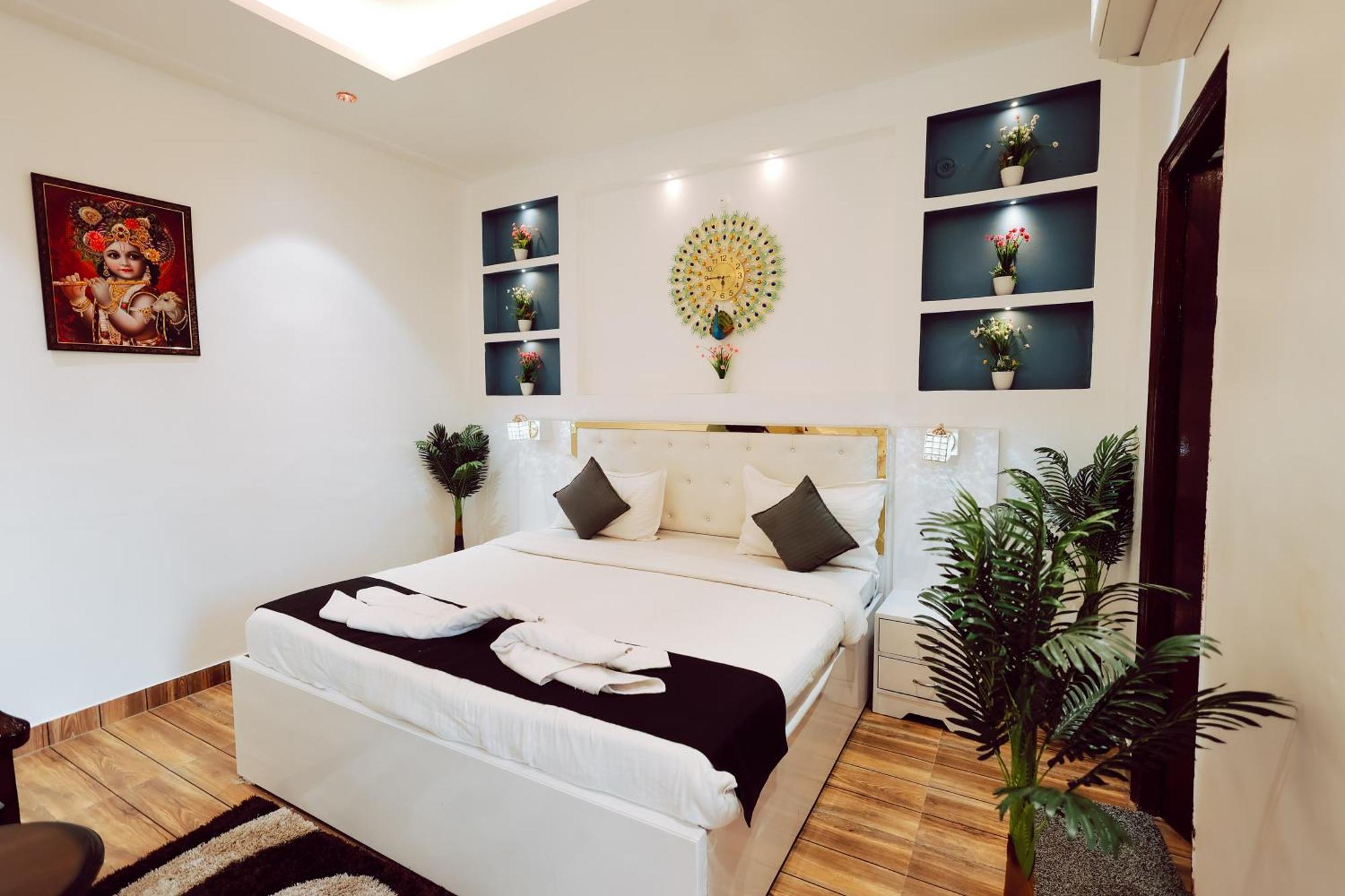 Elegance Resort Vrindāvan Eksteriør billede